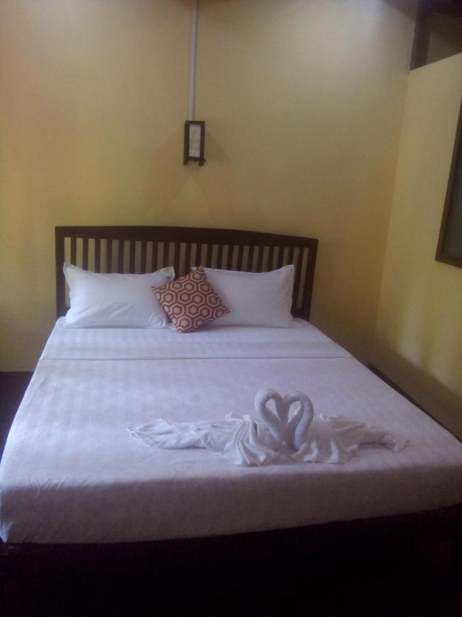 Sayyaphone Guesthouse Thakho Rom bilde